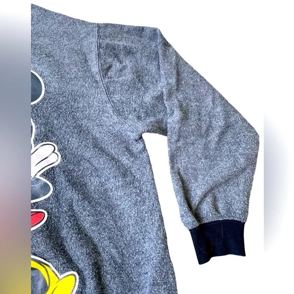 SOLD
DISNEY Minnie Mouse rare Gray Crew Neck Sweatshirt L (11/13) cotton shirt - Picture 6 of 15